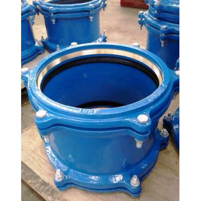 Ductile Iron Sand Cast Restrained Coupling With Nut and Bolts for PE Pipe